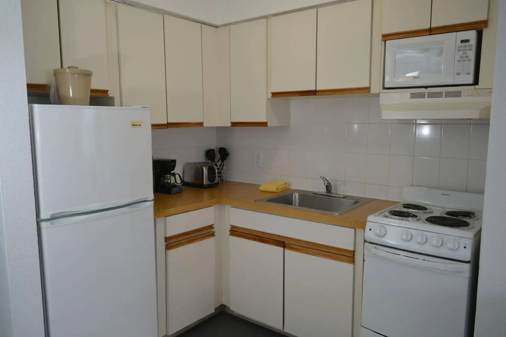 Horizon By The Sea Inn