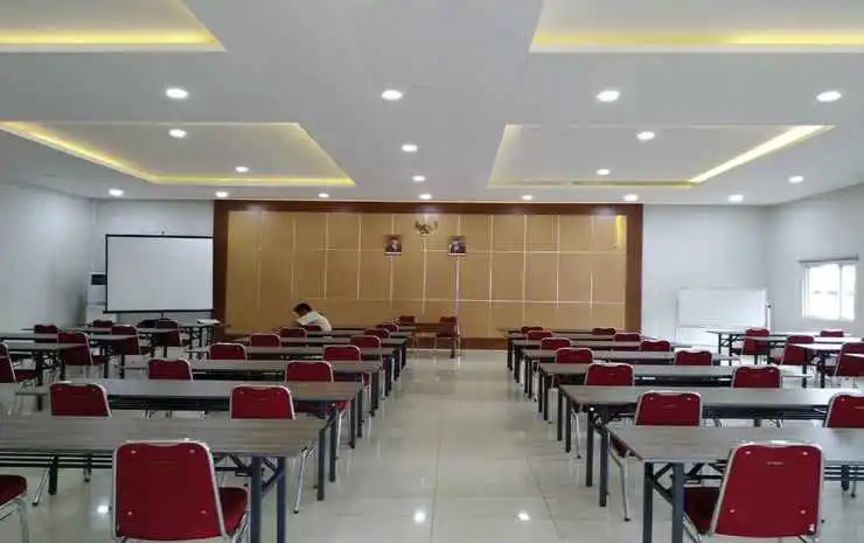 Omnea Hotel - Syariah