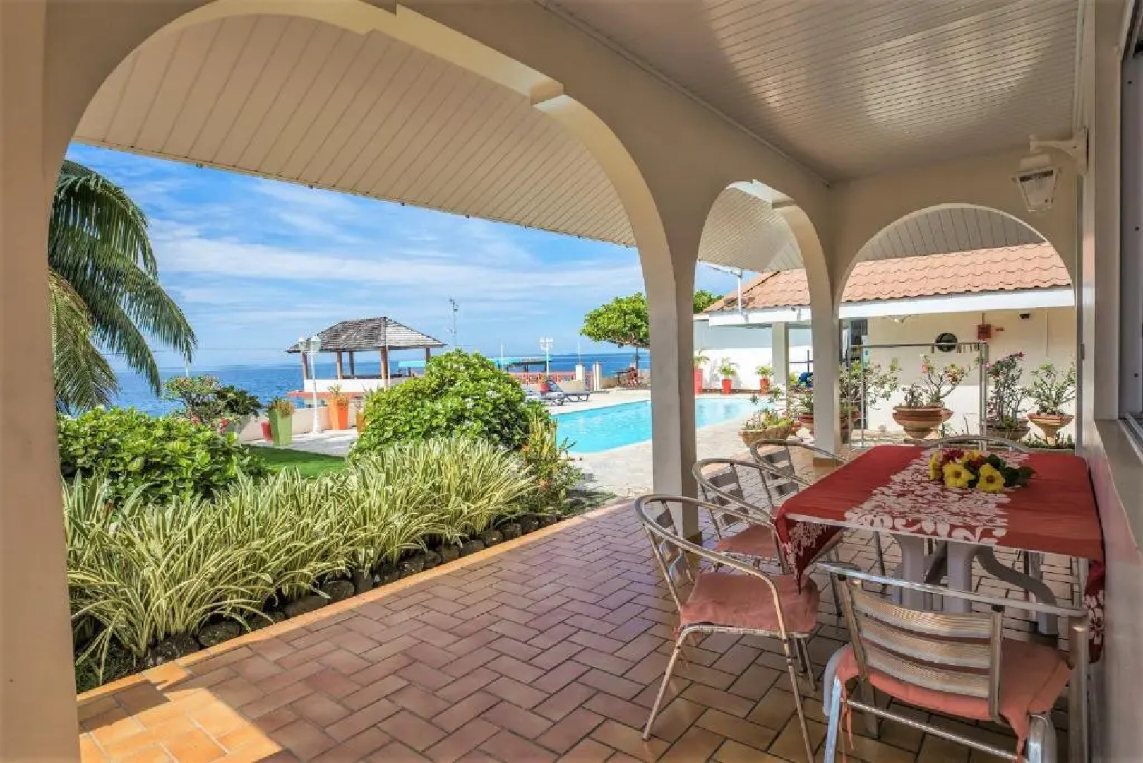 Tahiti - Studio Tiamao Mara Pool View