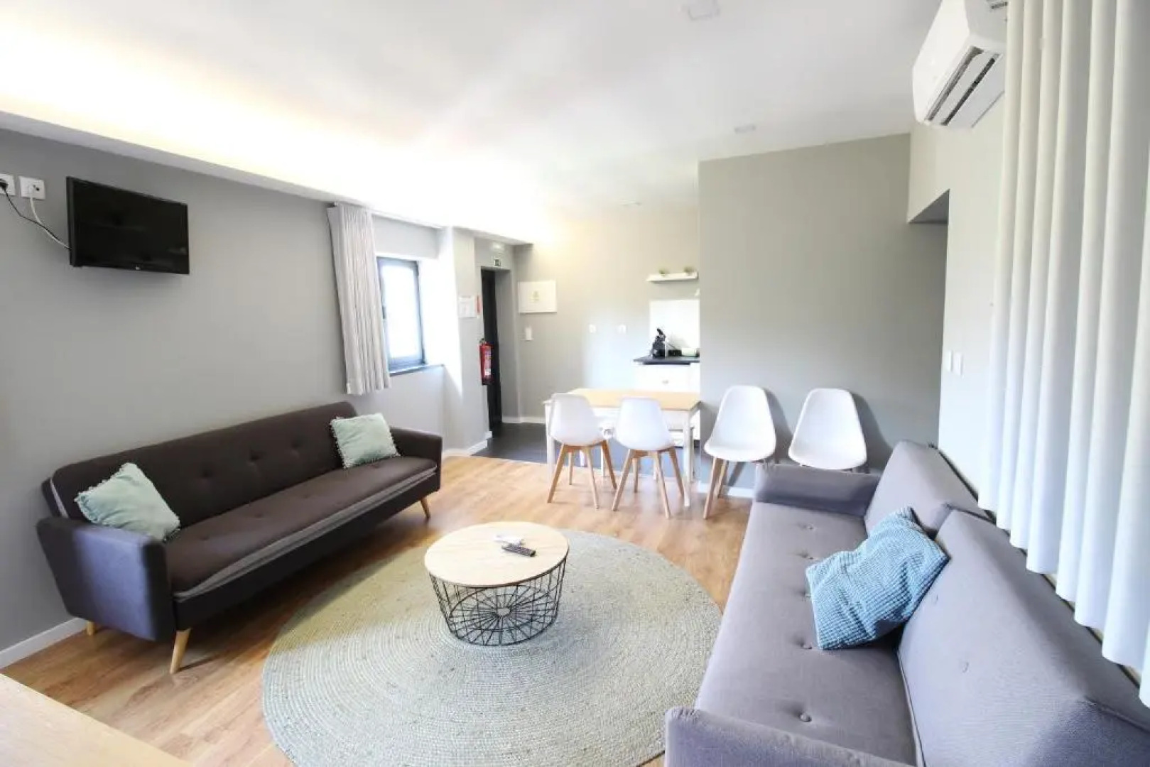 Quinta d'Areda Wine&Pool Experience