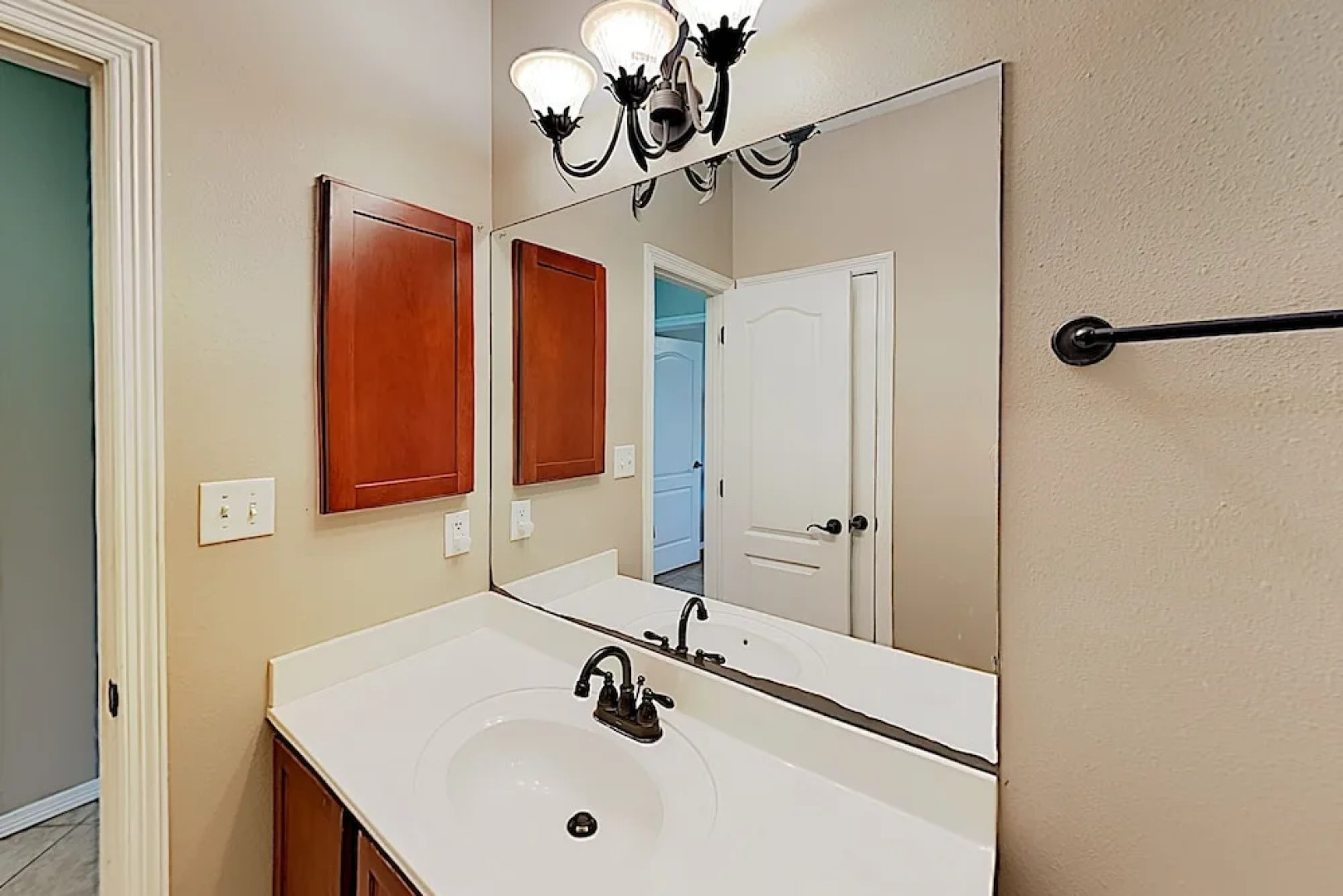 Lovely Laguna Vista Getaway W/ Pools & Tennis 2 Bedroom Home