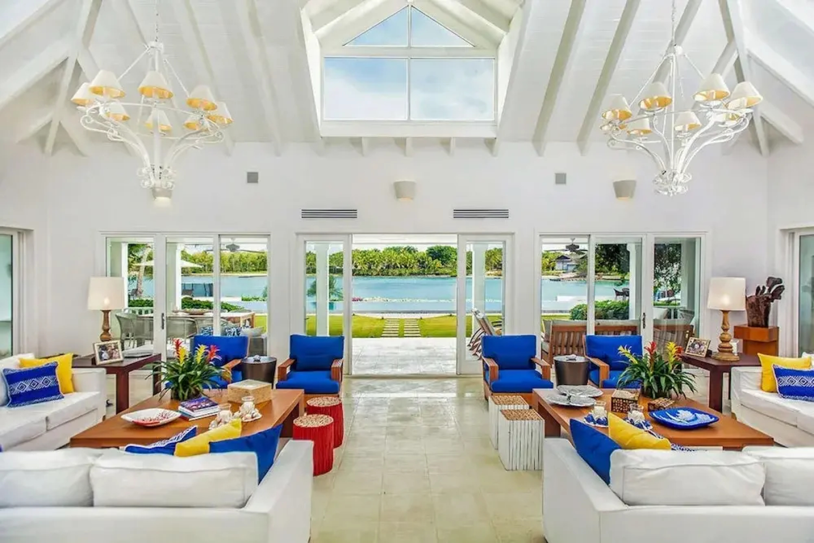 Dazzling and Luxury Eight BD Villa In Casa Da Campo