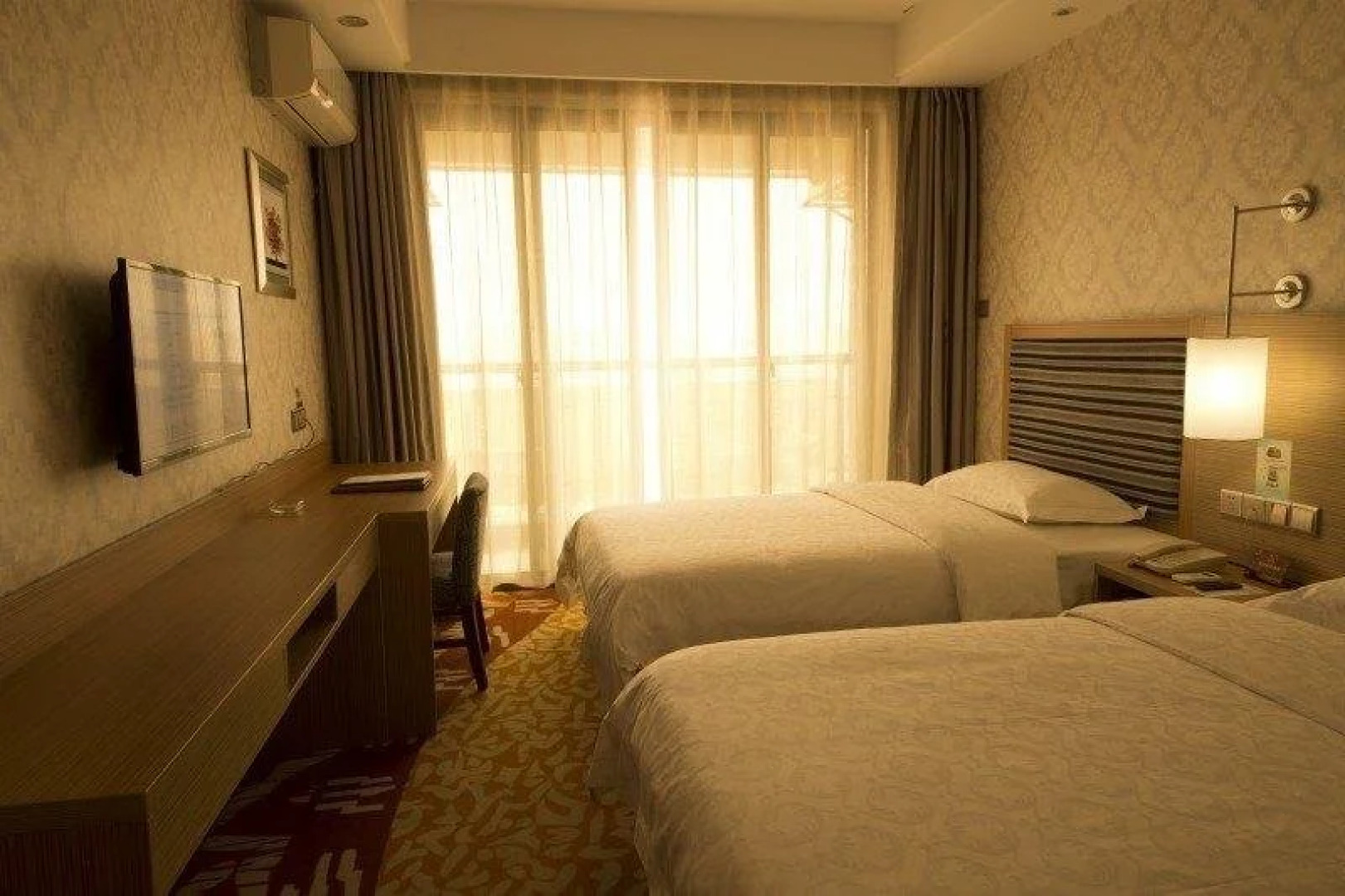 Echarm Nanning Railway Station Metro Station