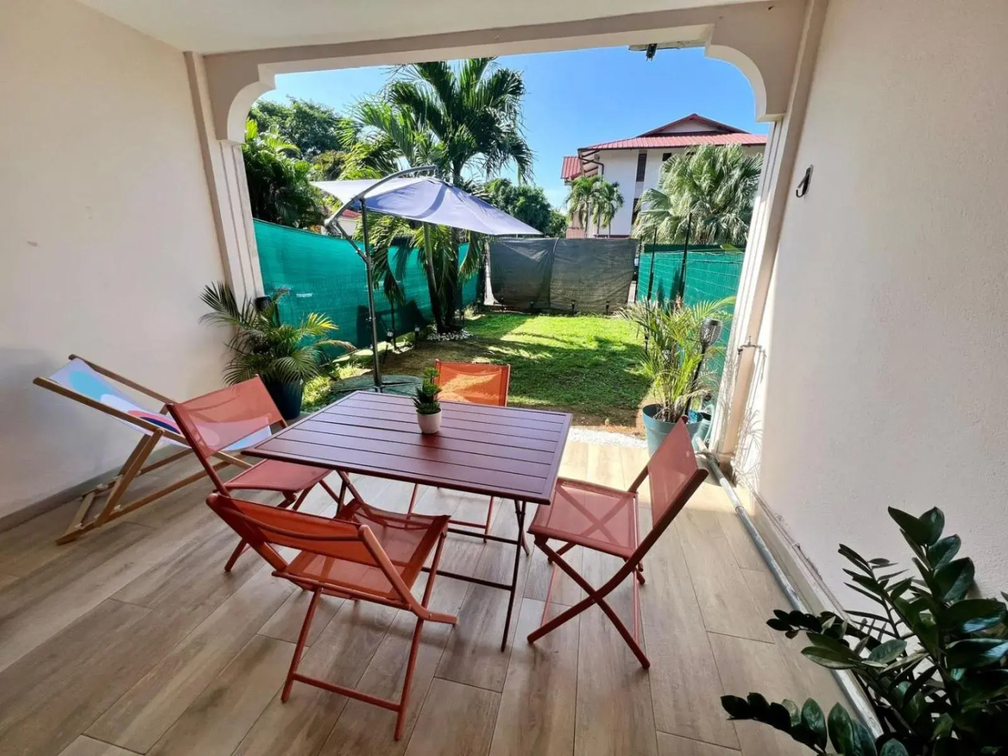 Le Privilège appartement standing, piscine, terrasse, jardin, parking