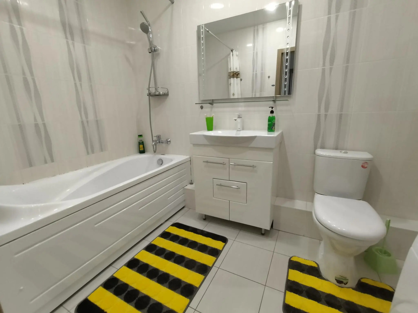 Фреш рум на улице Строителей, д.27, к.1