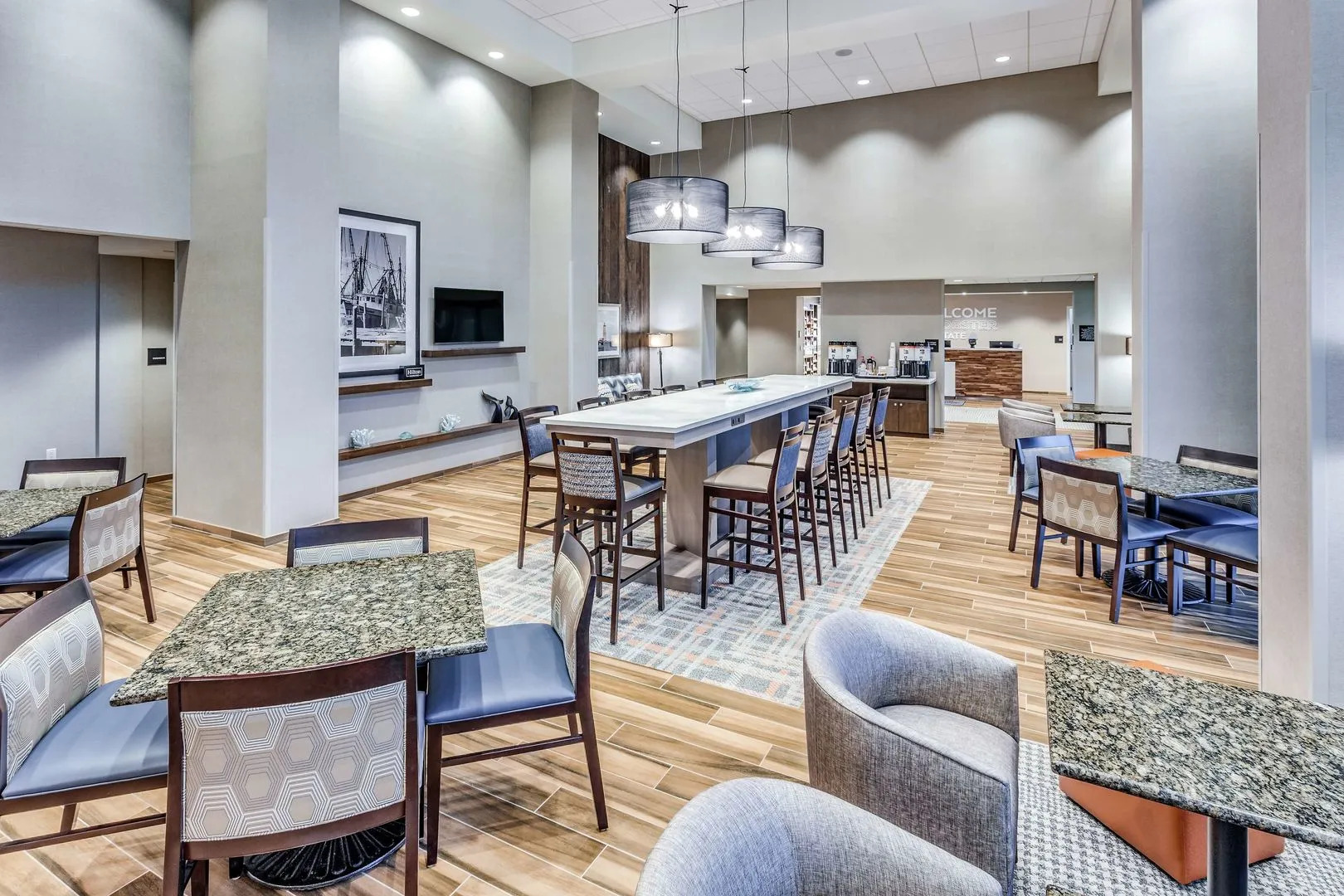 Hampton Inn & Suites Kittery-Portsmouth