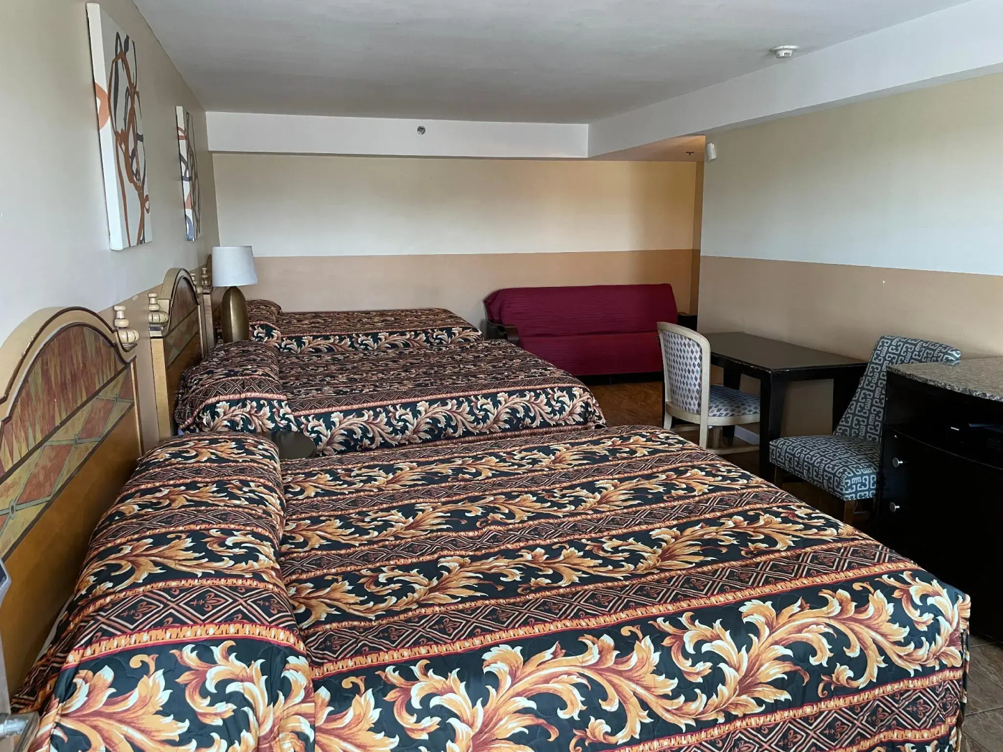 Sea Palace Inn