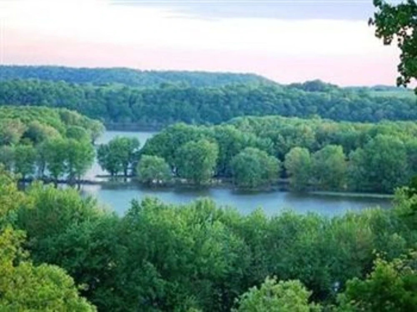 Galena Log Cabin Getaway