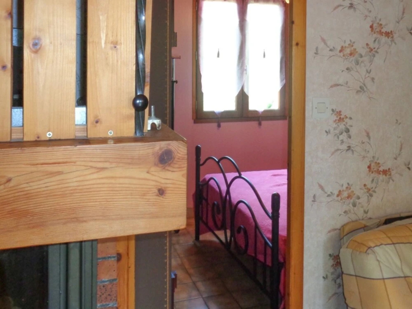 Chalet With 3 Bedrooms in Saint-gérons, With Wonderful Lake View, Pool