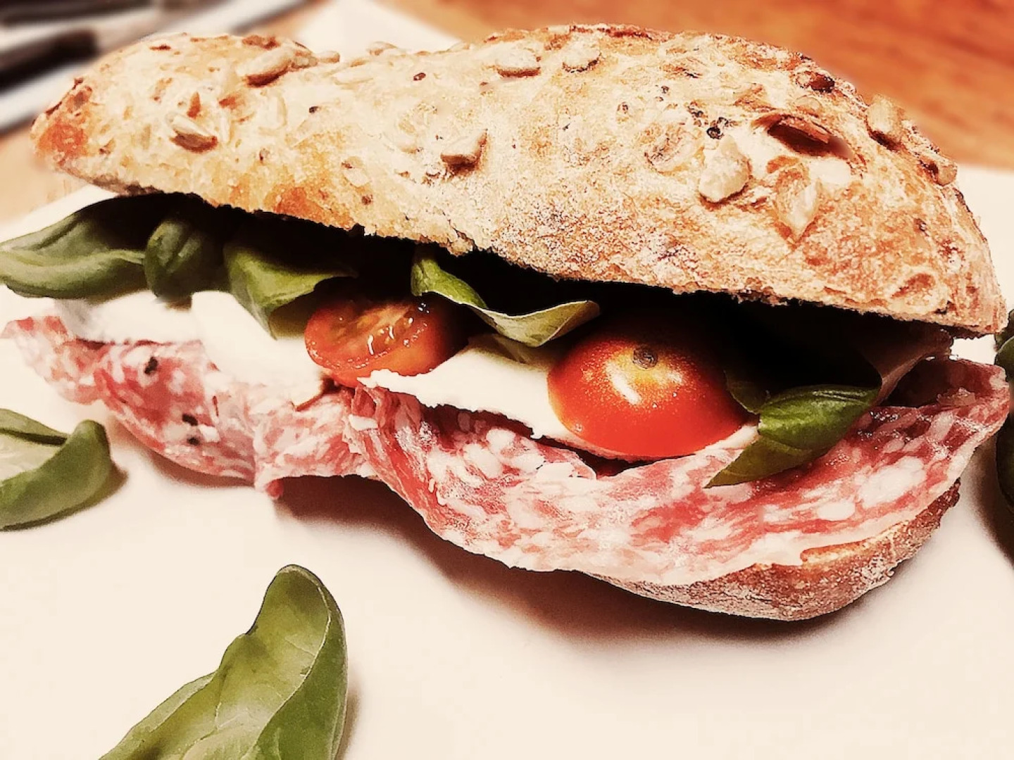 Lövhagens Café & Vandrarhem