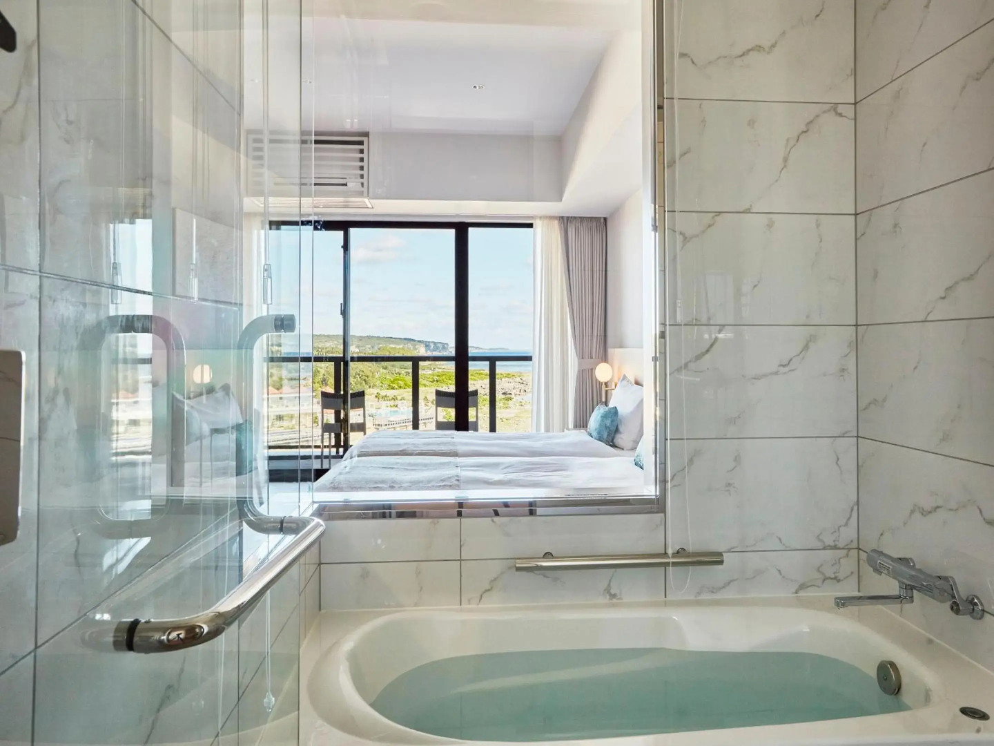 Hotel Shigira Mirage