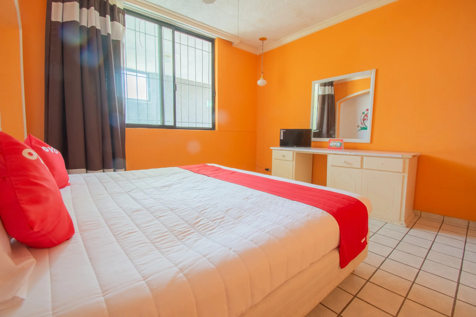 OYO Hotel Casino Del Valle