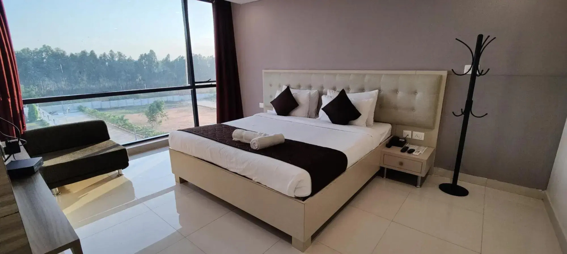 White Mist By Happy Retreats