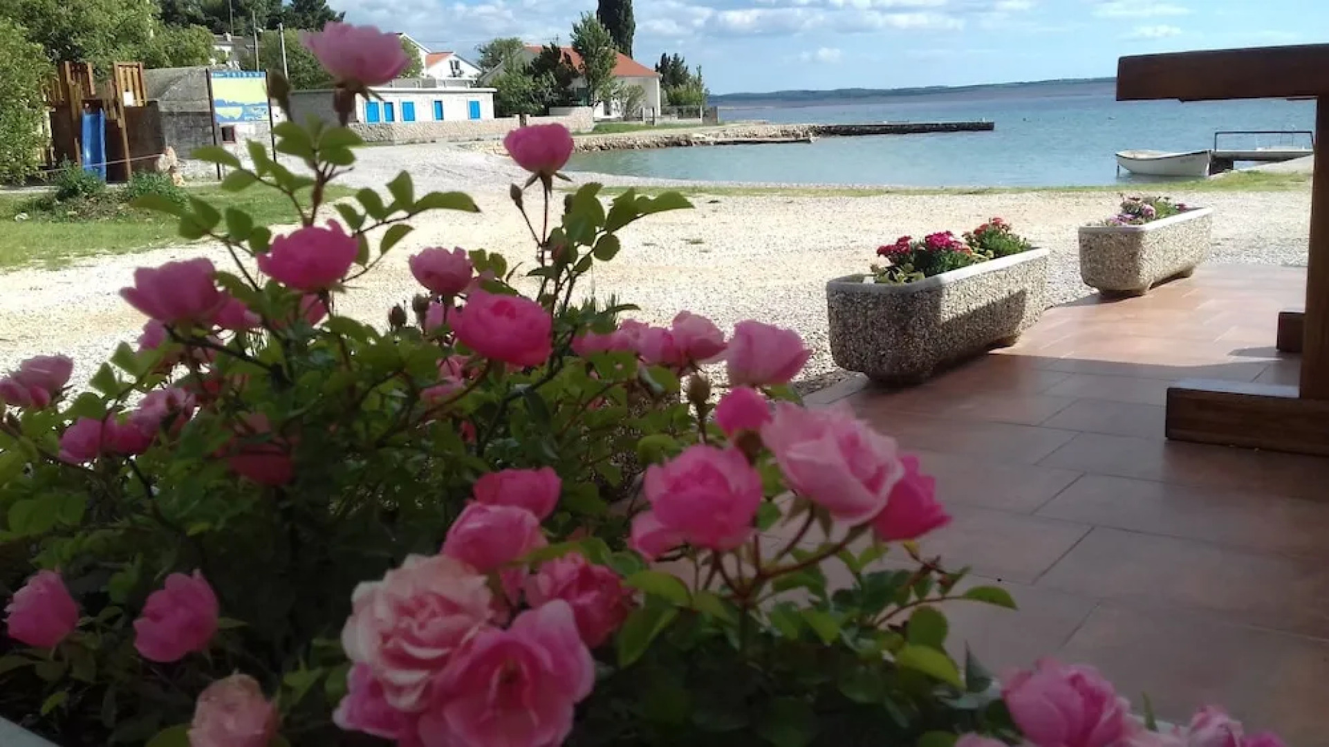 Apartment With one Bedroom in Tribanj, With Furnished Terrace and Wifi