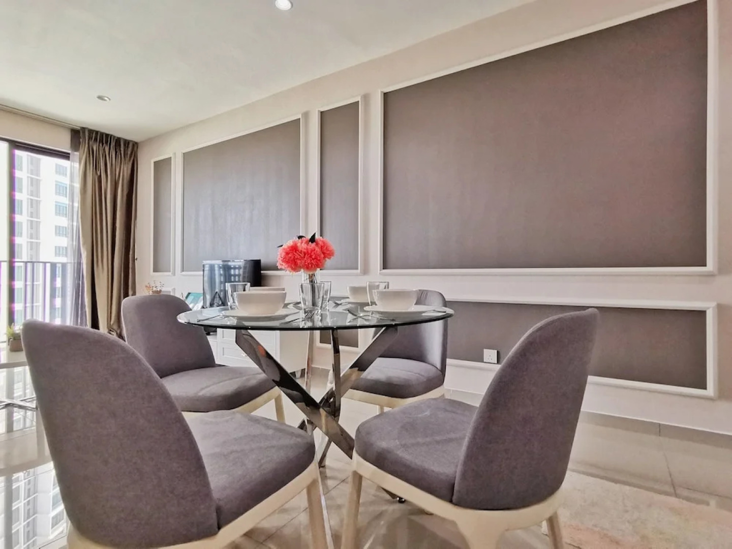 Eminent Suite @ i-Soho, i-City