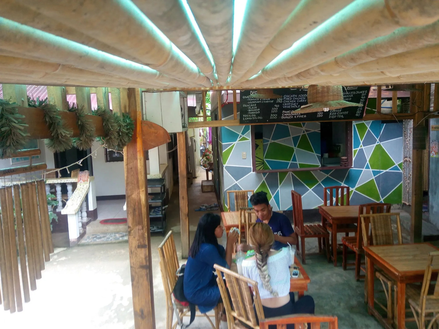El Nido One Hostel