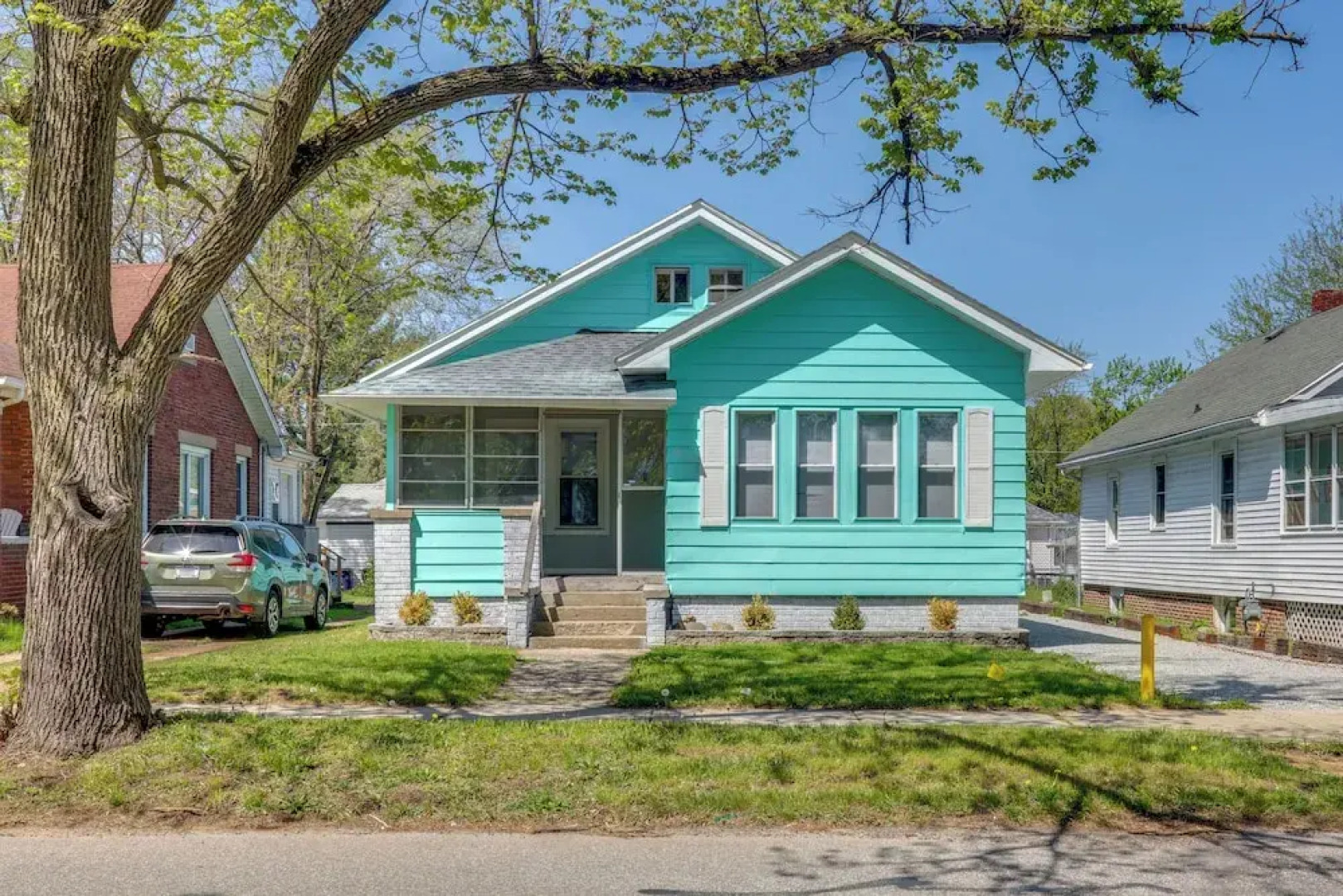 Cozy Indiana Getaway Near Washington Park Zoo!