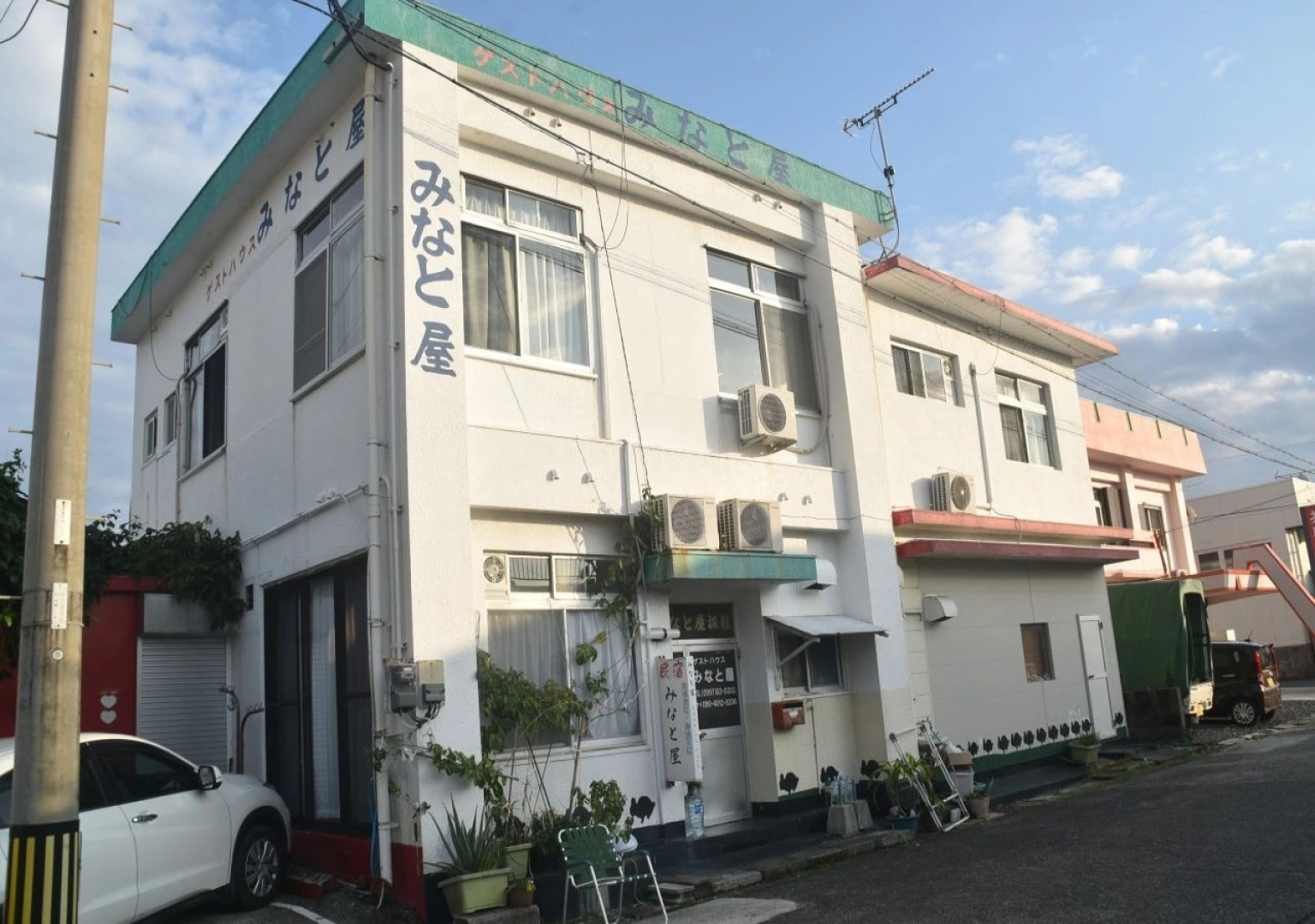 Tokunoshima Guest House Minatoya