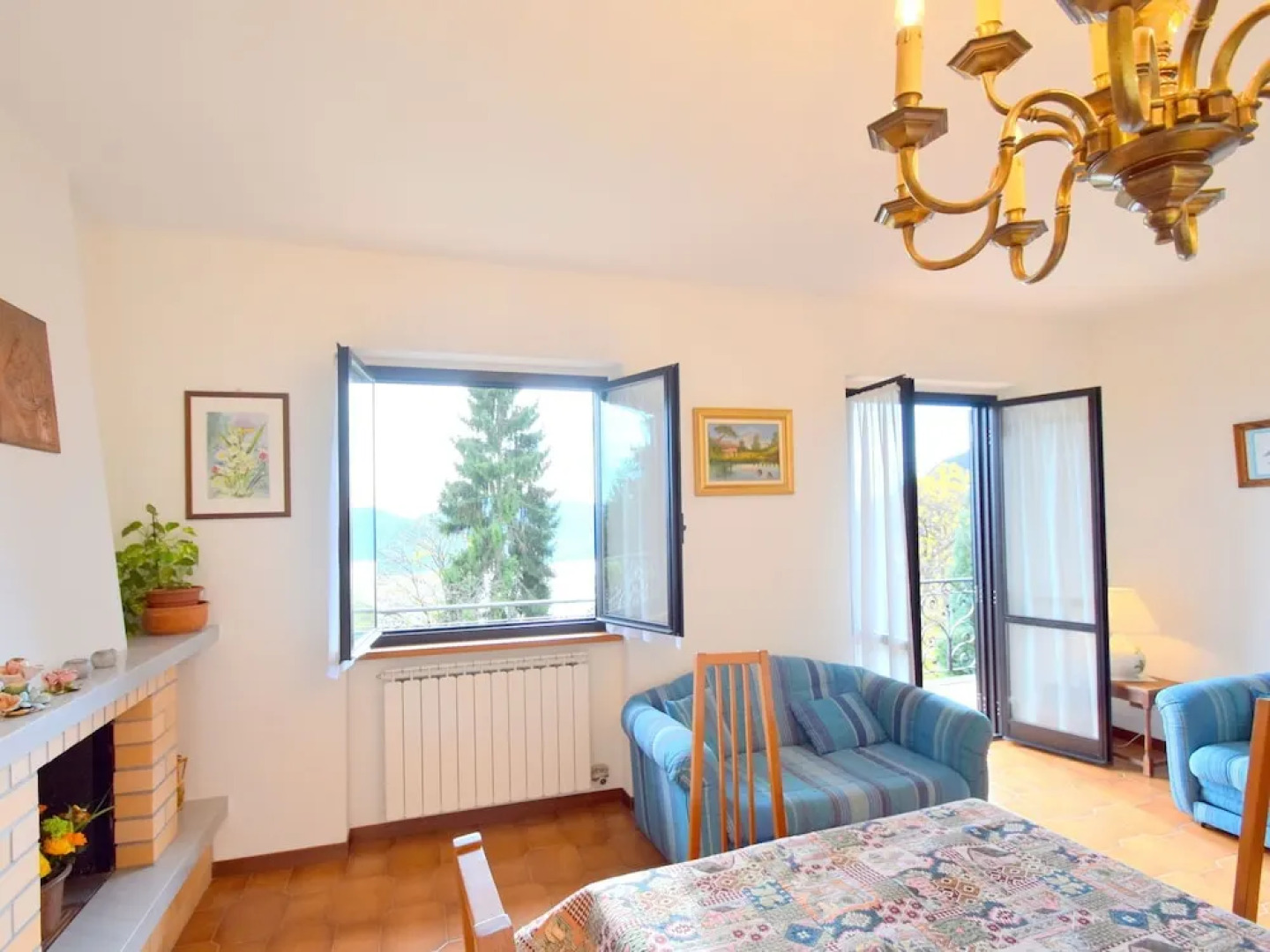 Modern Apartment near Ski Area in Traego Viggiona