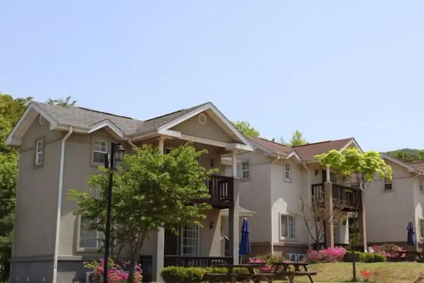 Yongin Doongji Art Village Pension