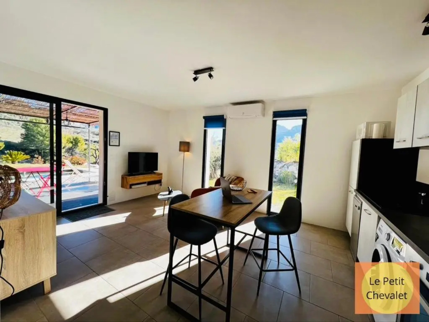 LOGIS DES ROCHES - Le Petit Chevalet & Le Grand Sabouillon - 2 VILLAS VUE EXCEPTIONNELLE !