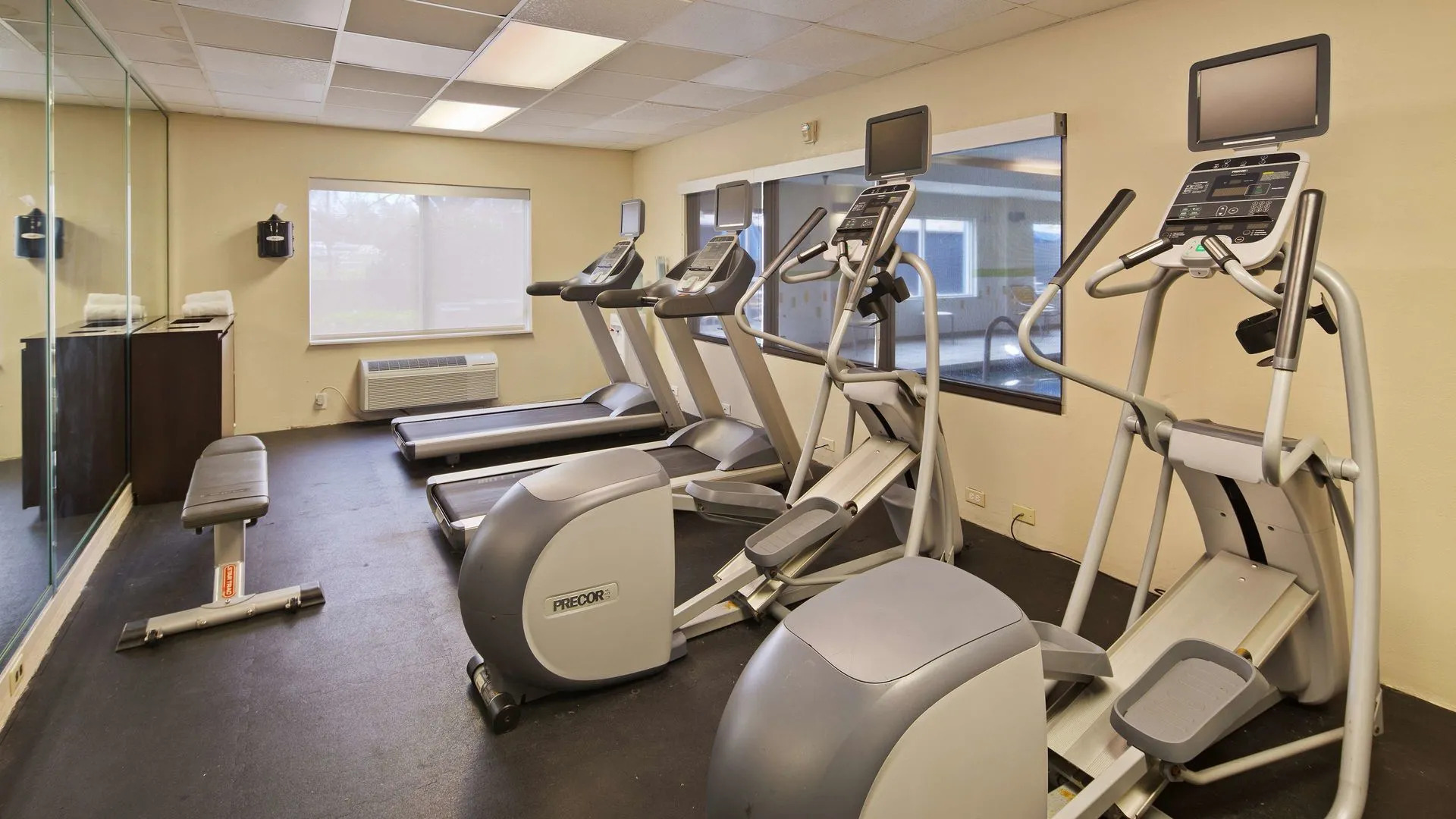 Country Inn & Suites by Radisson, LSU/Medical Corridor
