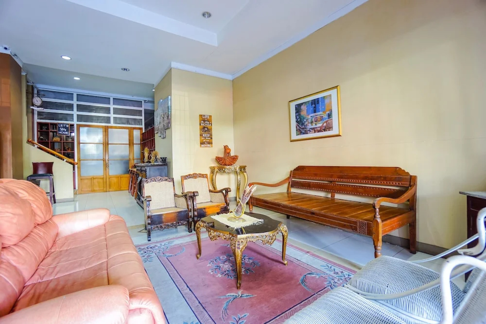 Bastiana Residence by OYO Rooms