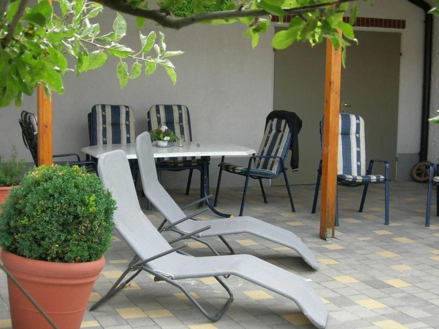 Gästehaus und Weinbau Zur Wiederkehr Strudler