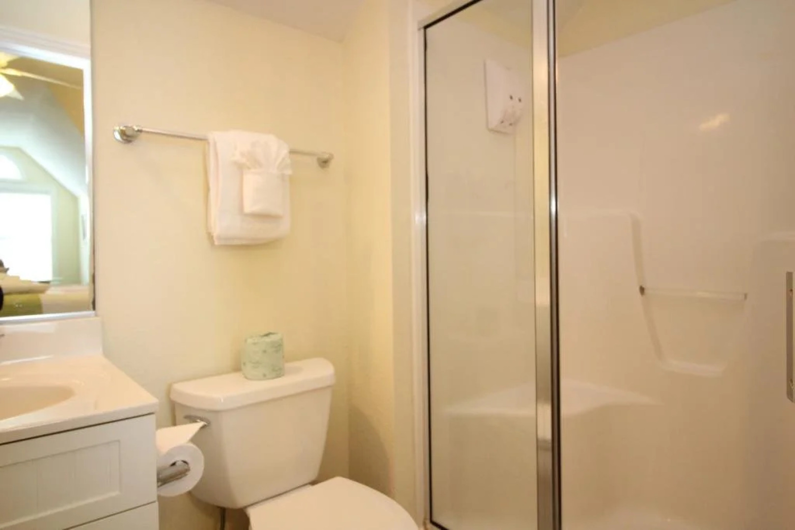 Cambridge Cove at Bermuda Bay by Kees Vacations