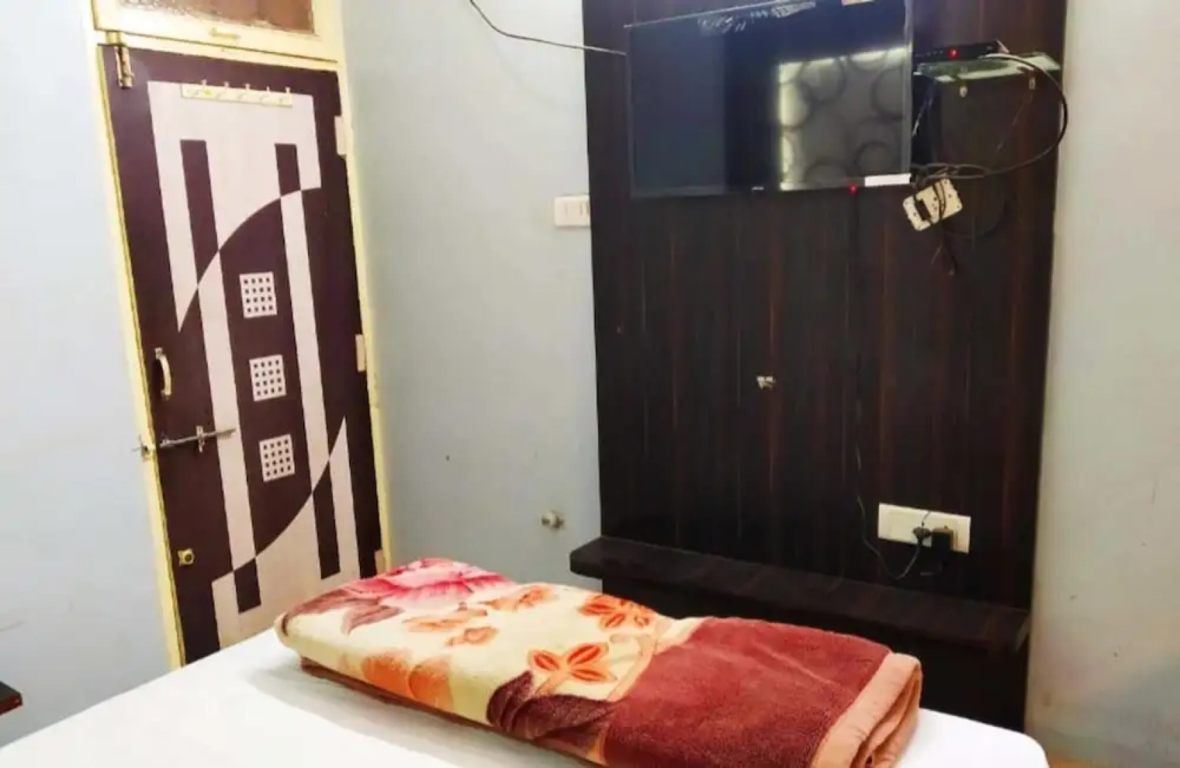 Shridevi Hotels & Suites