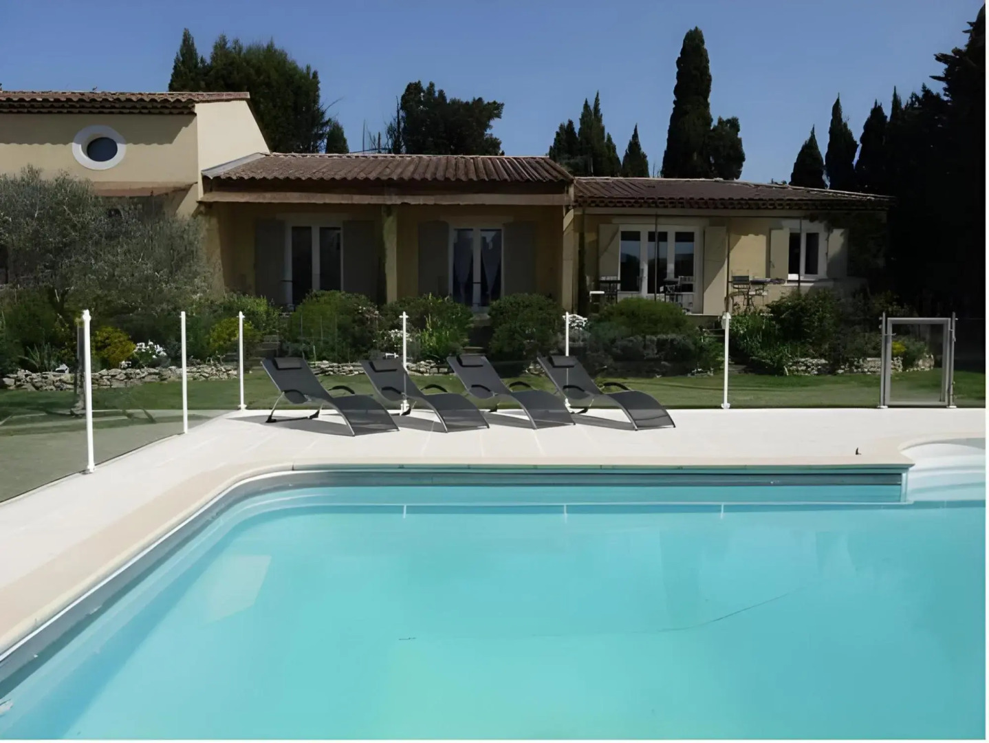 Le Mas Des Marguerites