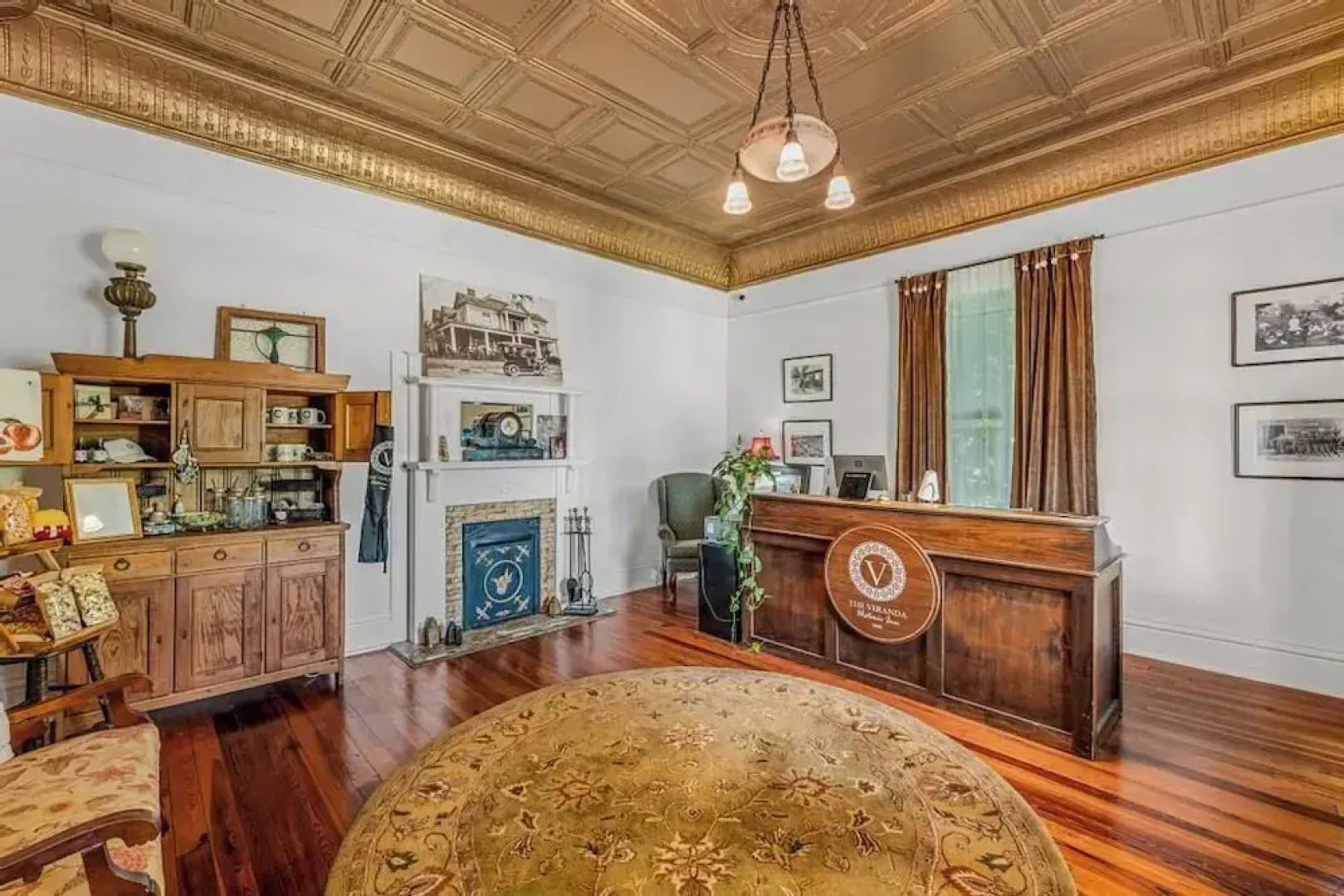 The Veranda Historic Inn