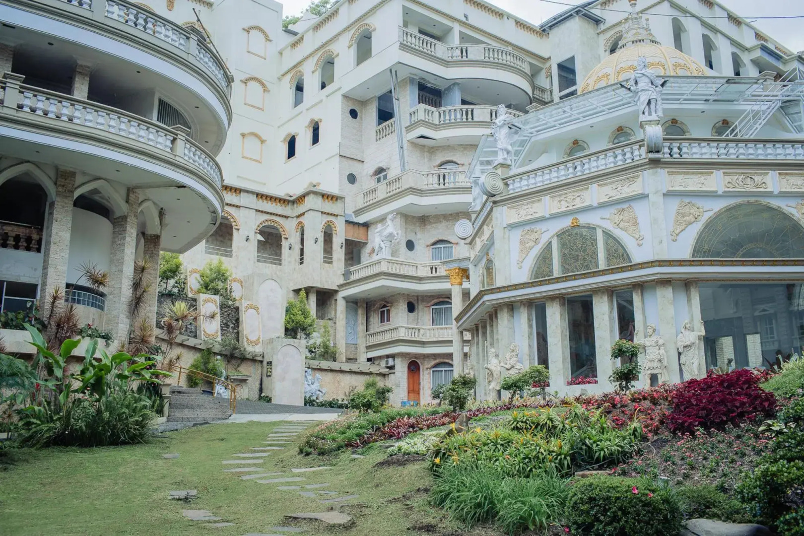 Grand Paradise Hotel Lembang