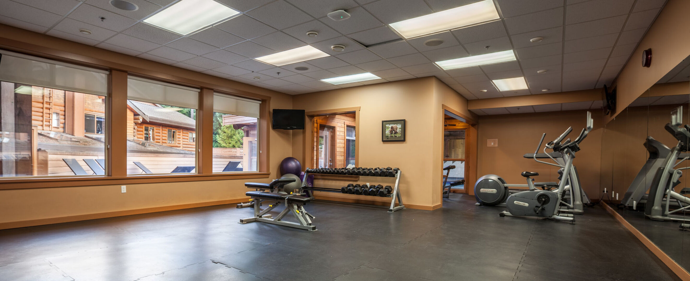 Tigh-Na-Mara Seaside Spa Resort