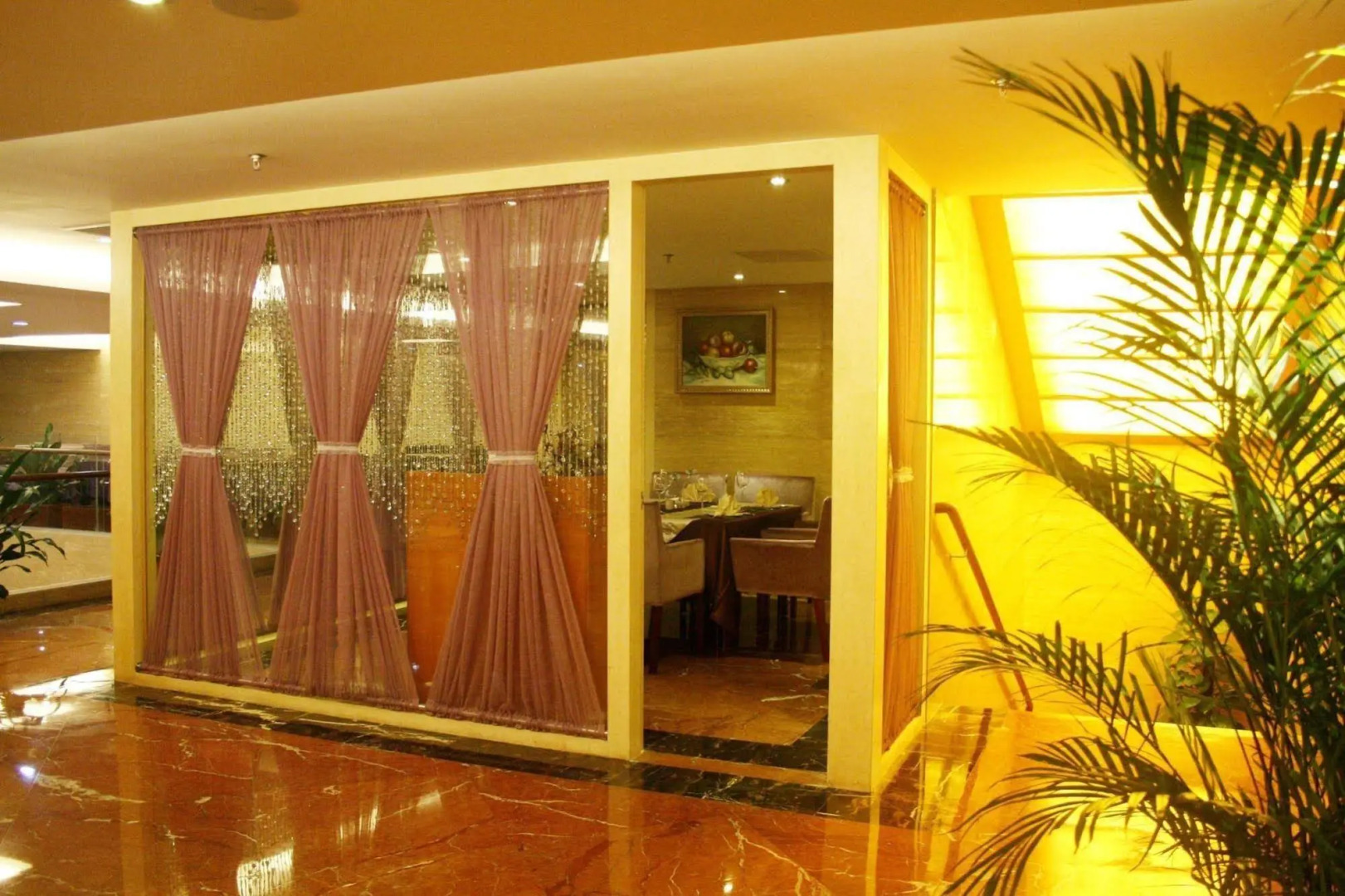 Kaili International Hotel