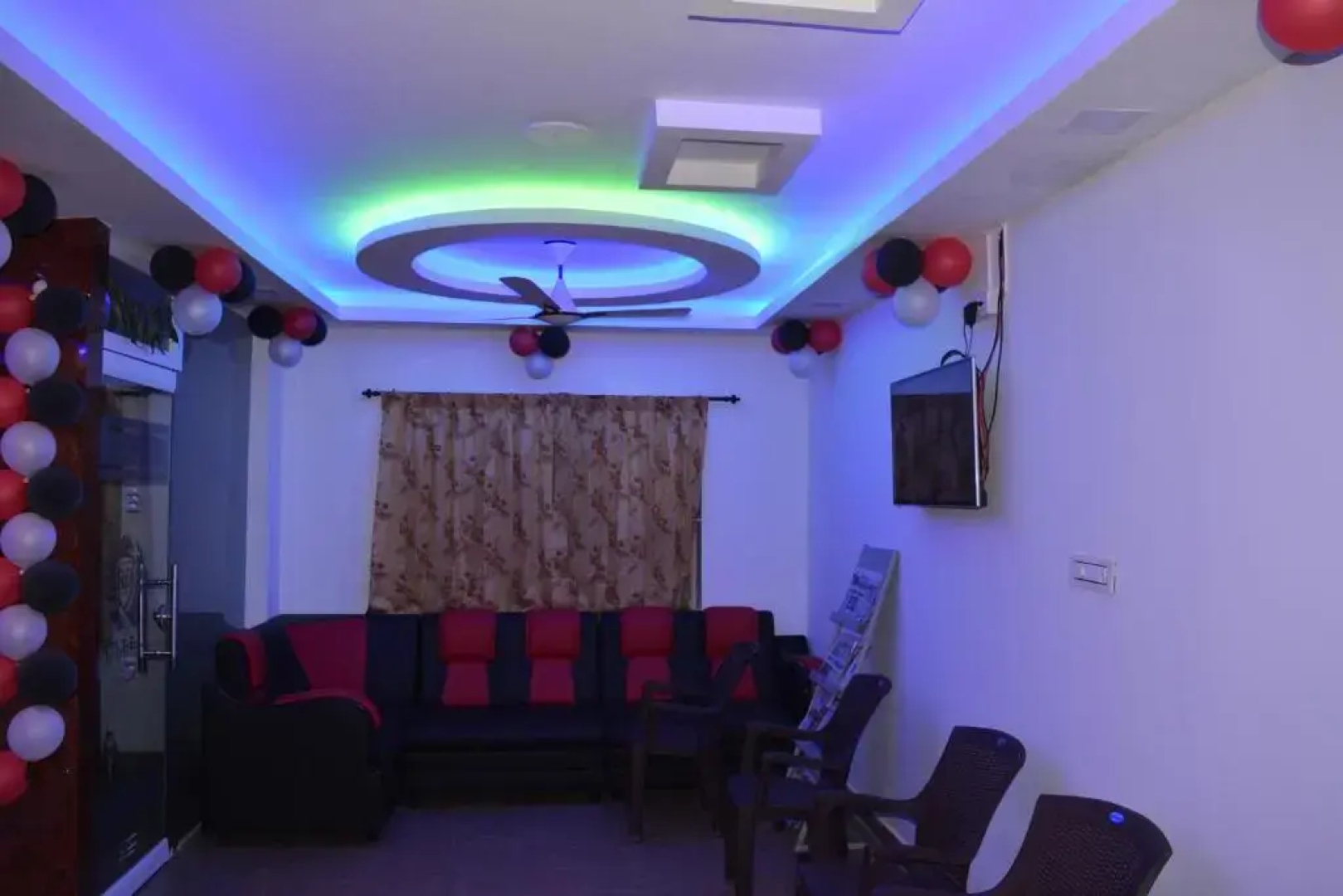 Rd Hotel by OYO Rooms