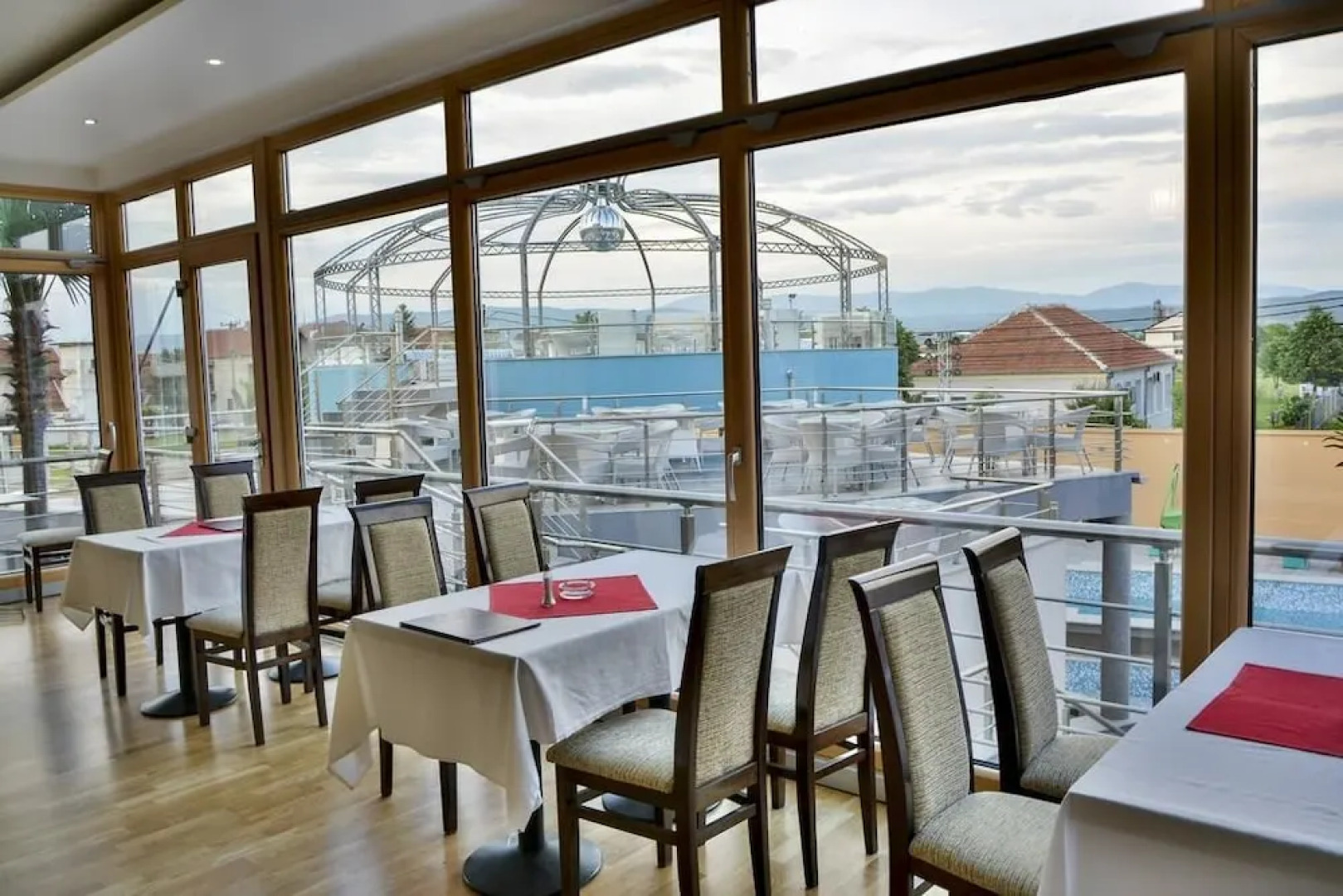 Hotel Bella Nella