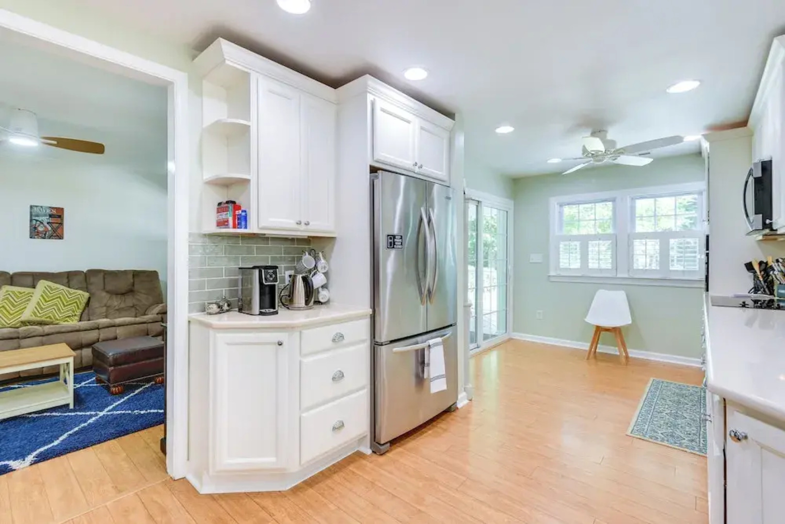 13 Mi to Annapolis: Dog-friendly Home w/ Fire Pit!