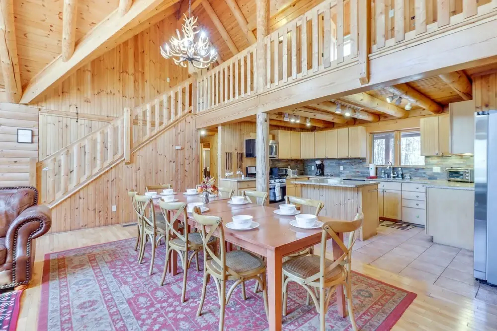 Private Hot Tub & Fire Pit: Log Cabin in Blakeslee