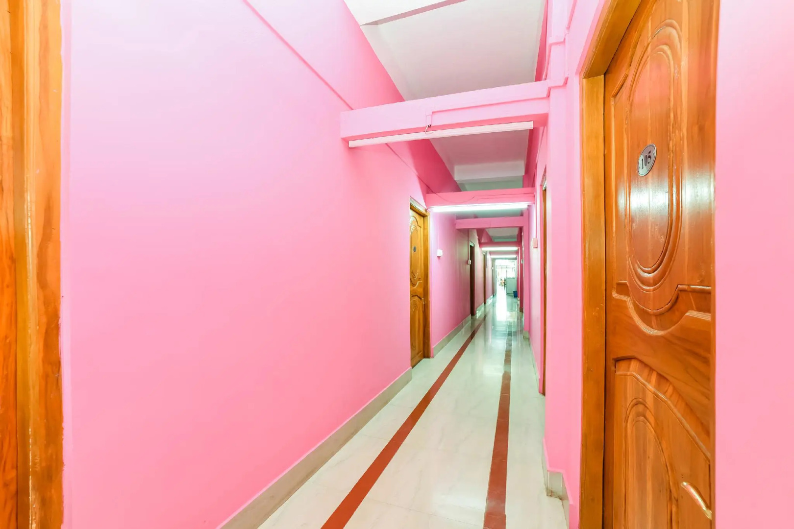 OYO 64126 Hotel Dhanshree