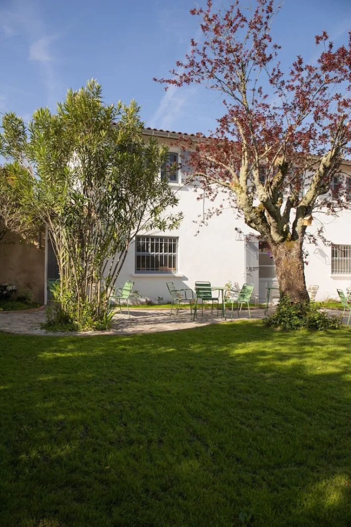 Maison et table d'hôtes le Camélia Blanc