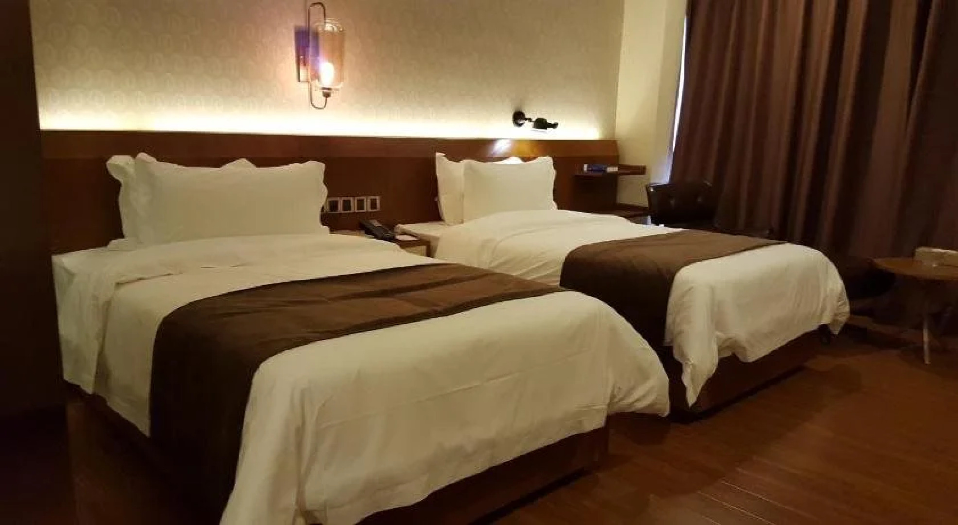 Jiahua Business Hotel Chengde