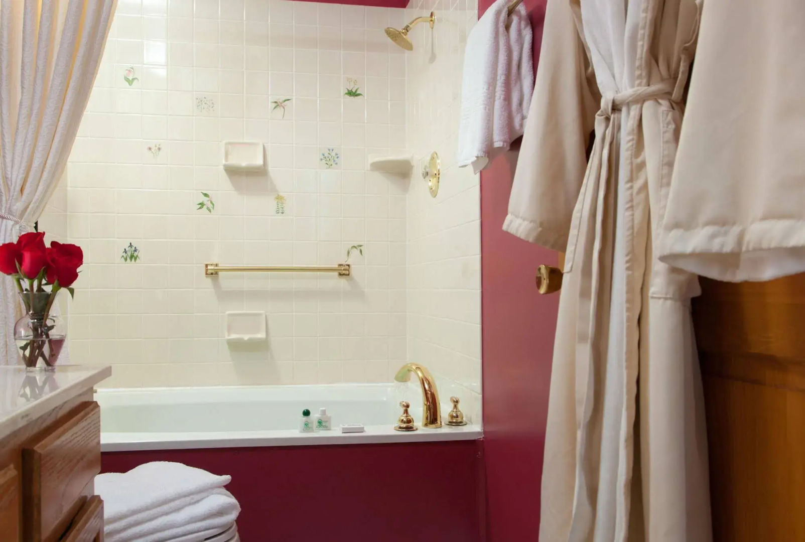 The Iris Inn Bed & Breakfast