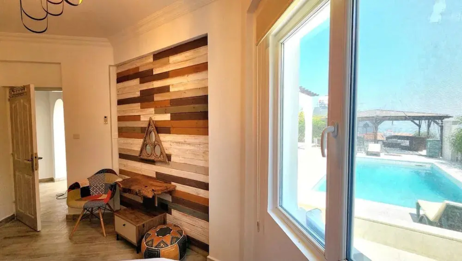 Beautiful Villa Within Easy Distance to Attraction