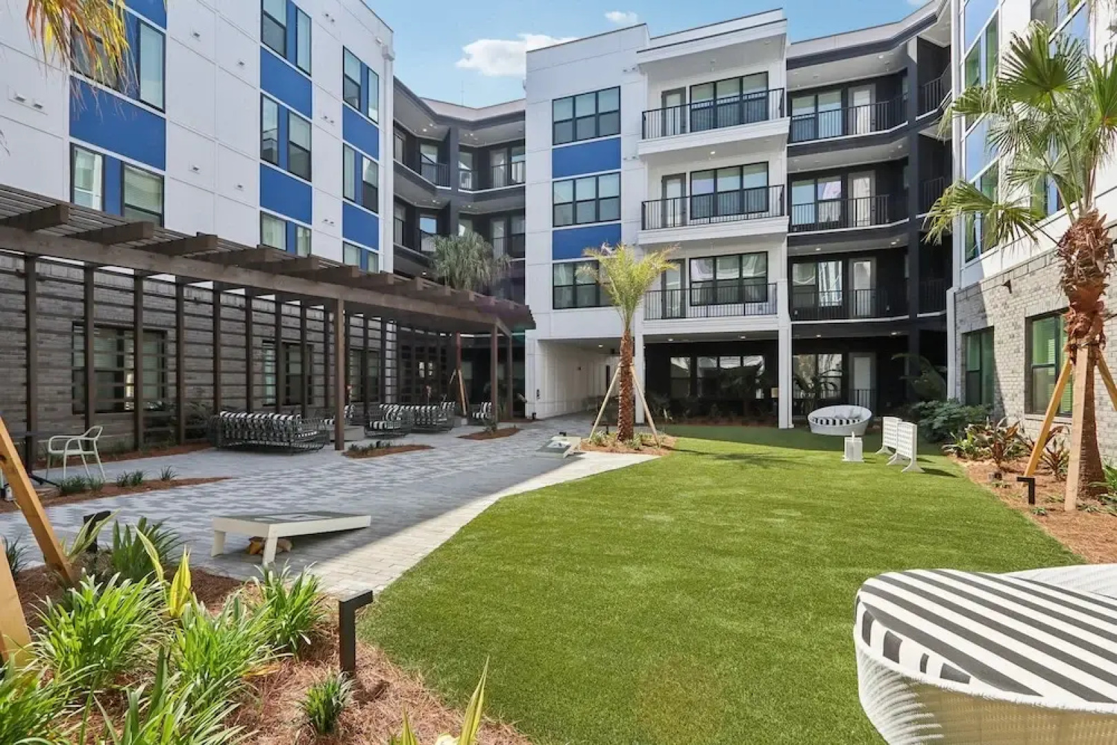 Southbank Apartments by Landing