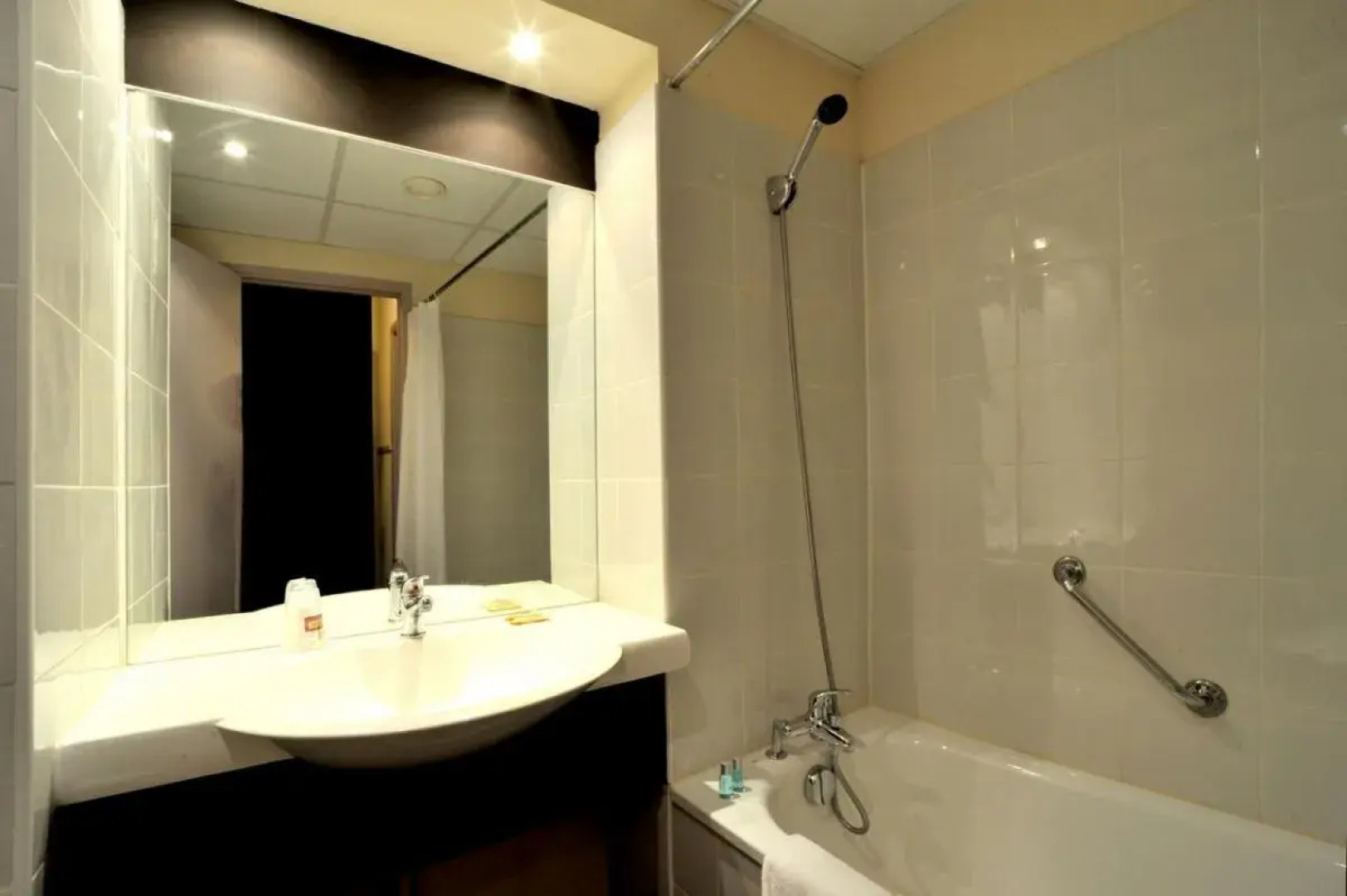 Brit Hotel Confort Montpellier Parc Expositions