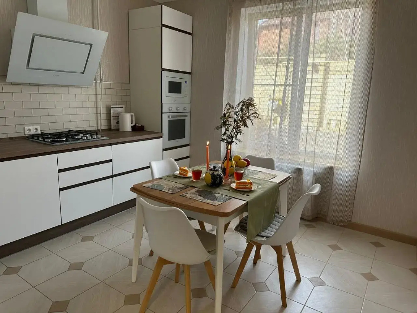 Дом в микрорайоне Универ-Сити 49