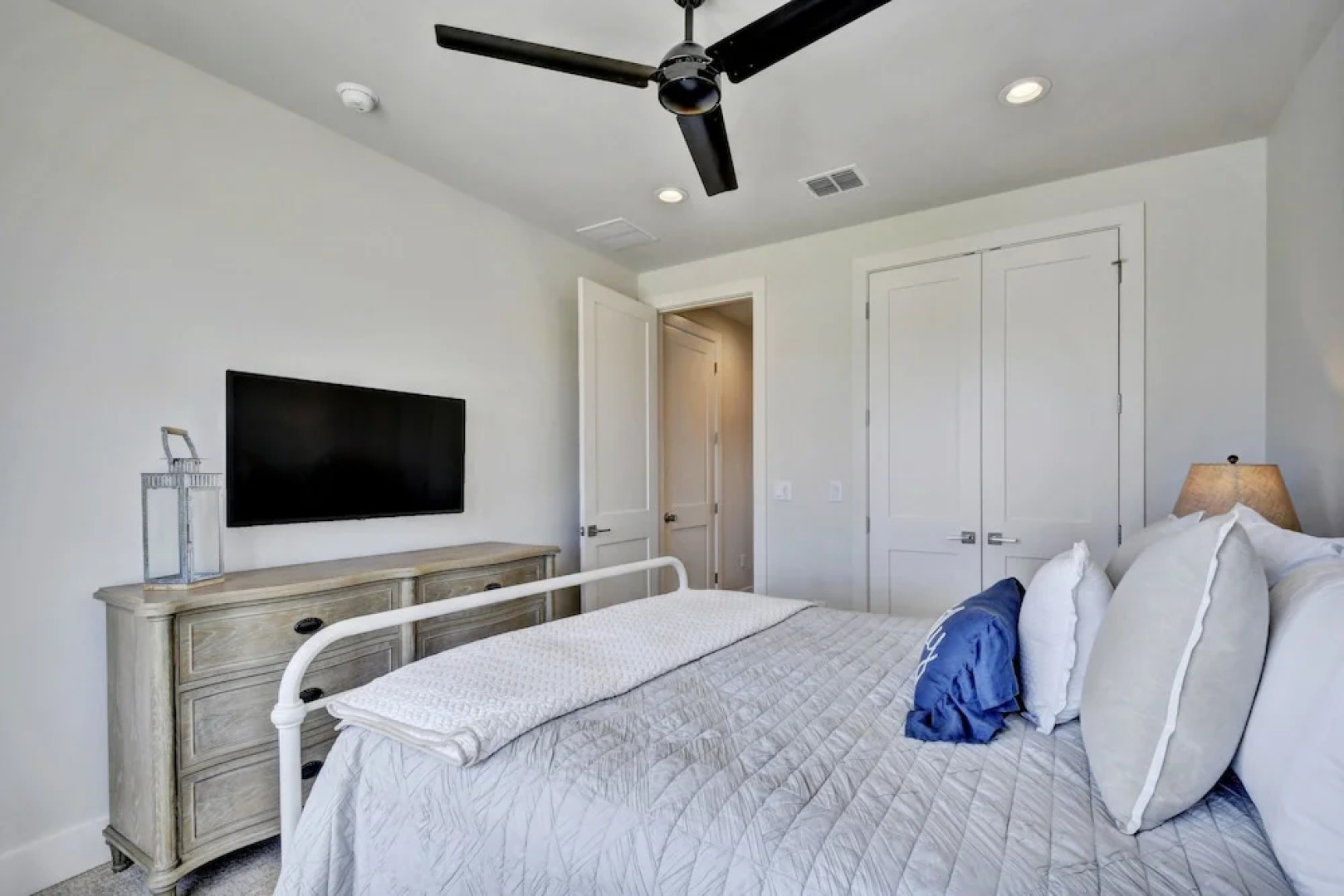 19601 Flying J House Unit 7 4 Bedrooms 3 Bathrooms Home