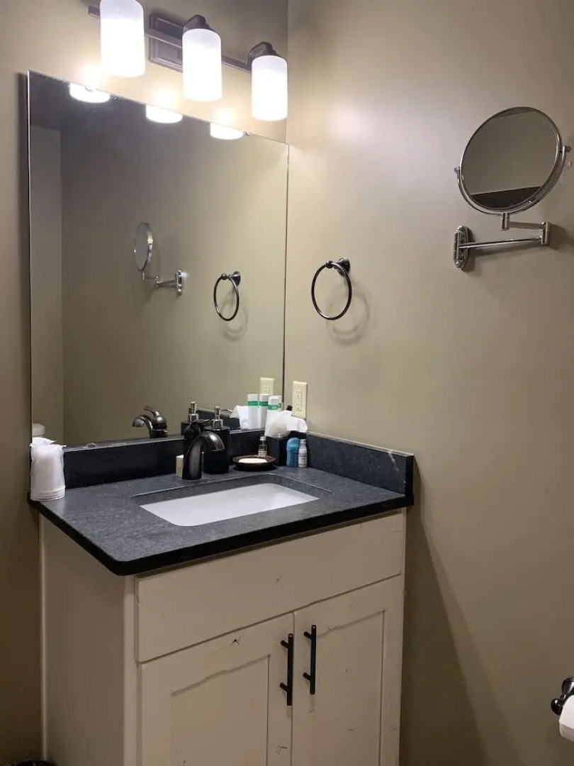 East Bank on Mill Creek