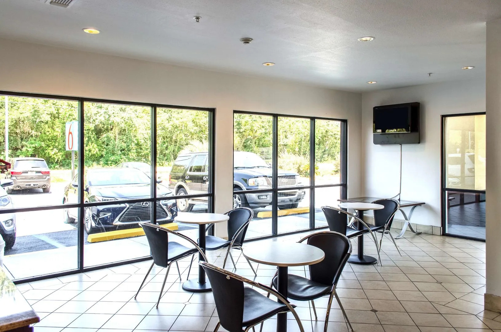 Quality Inn & Suites Biloxi - Ocean Springs